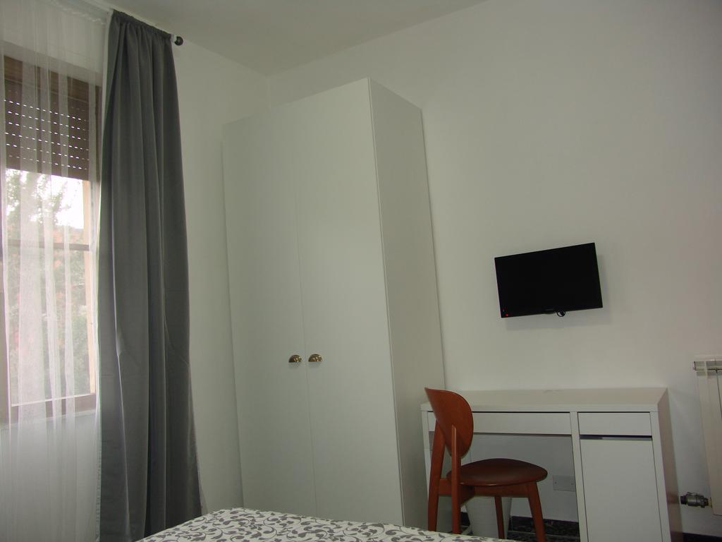 B&B Myosotis Pisa Rom bilde